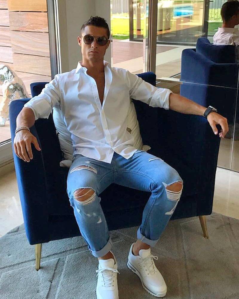 Cristiano Ronaldo – Thời trang gắn liền với hình ảnh siêu sao