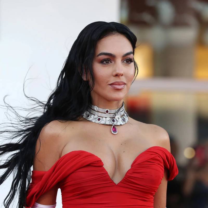 Georgina Rodríguez – Biểu tượng WAGs của bóng đá hiện đại