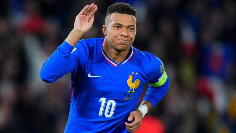 Kylian Mbappé – Tốc độ và sự bùng nổ mang tính biểu tượng