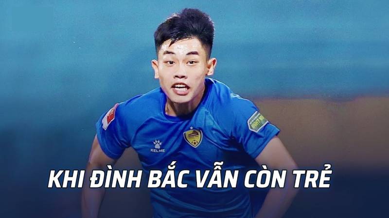 Tiểu sử và bước ngoặt rẽ hướng sự nghiệp